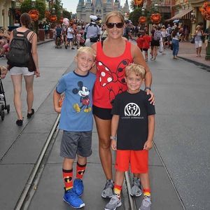 Meet your Posher, Dana